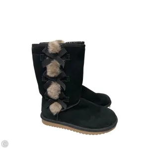 Boots Snow By Koolaburra By Ugg In Black & Tan, Size: 7