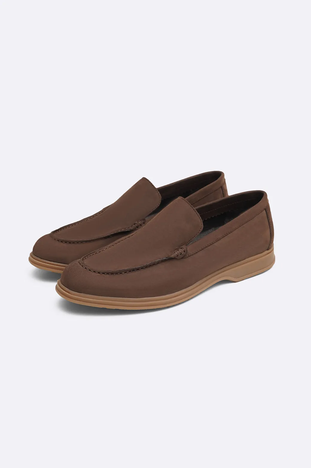 CLASSIC LEATHER LOAFERS