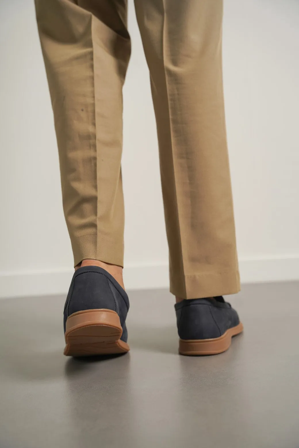 CLASSIC LEATHER LOAFERS