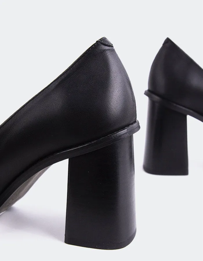 Gabiano Black Leather