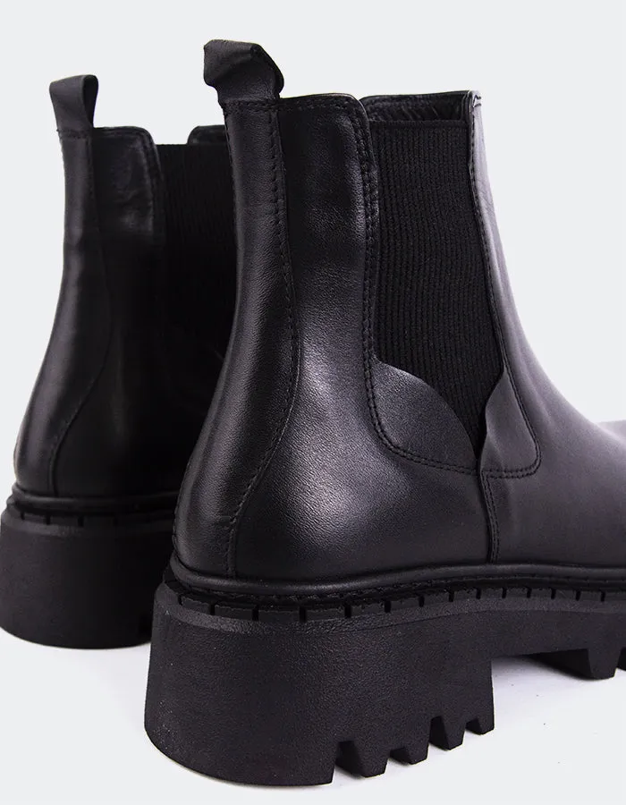 Hayes Black Leather