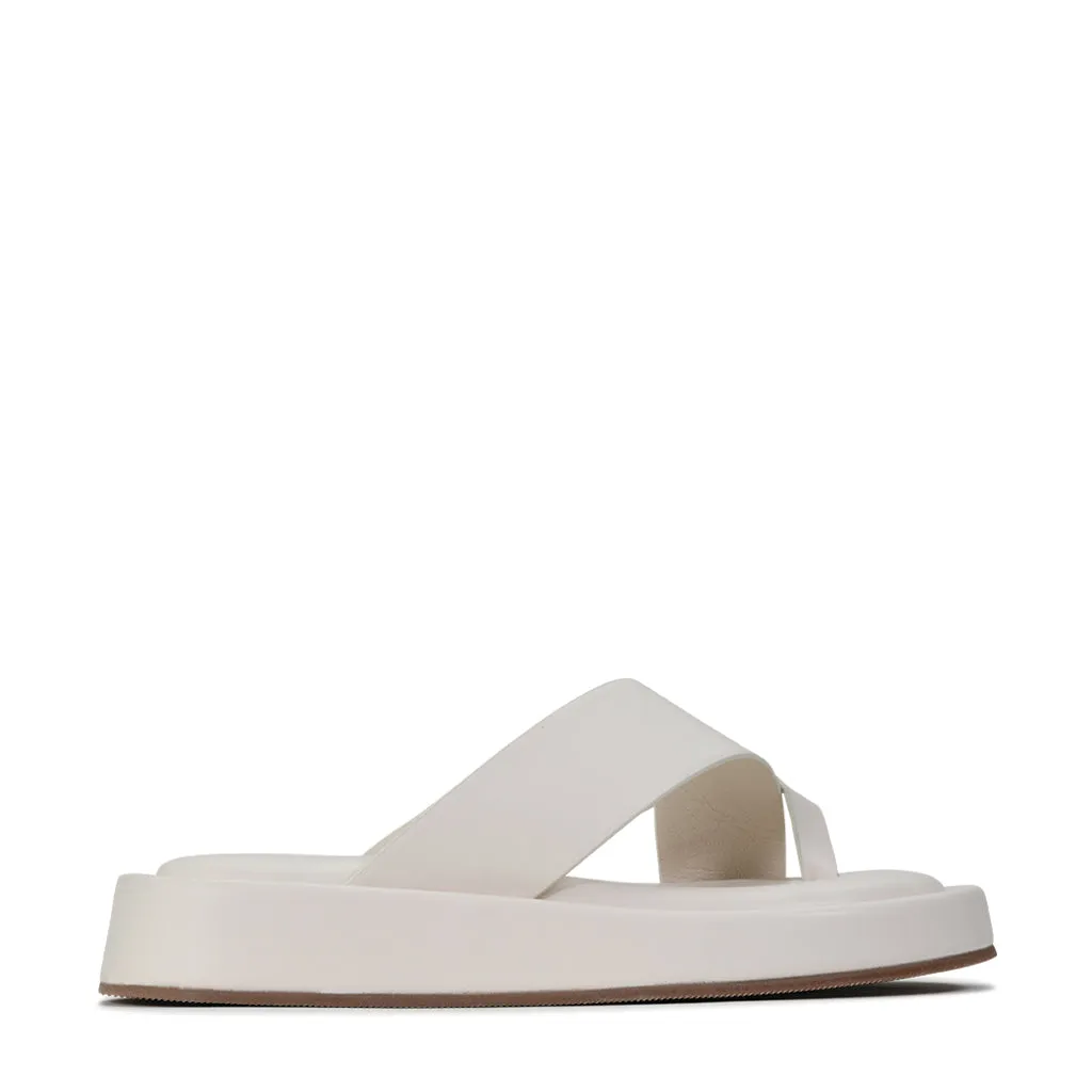 MOD PLATFORM THONG SANDAL