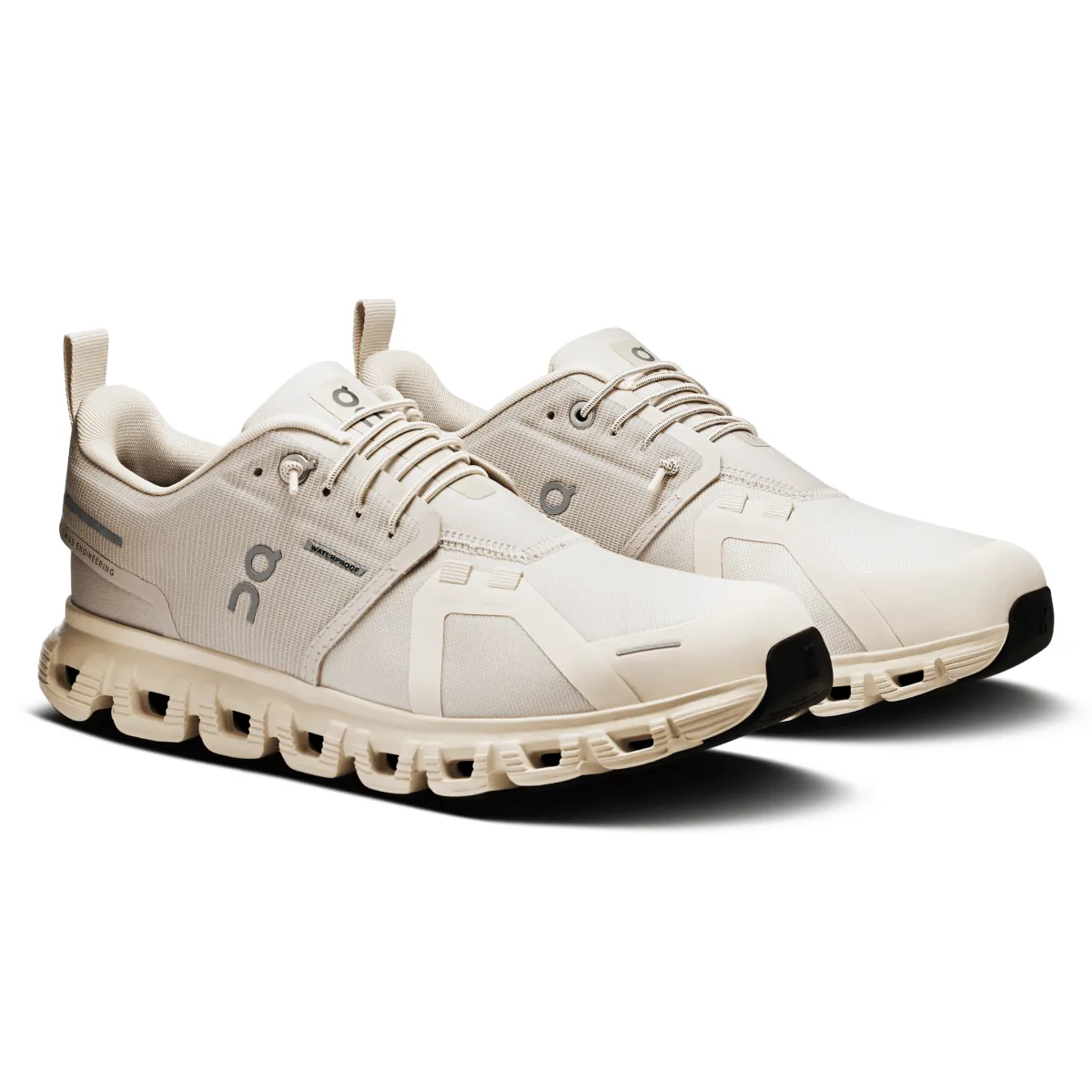 On Running Women's Cloud 6 Waterproof Pearl/Cream