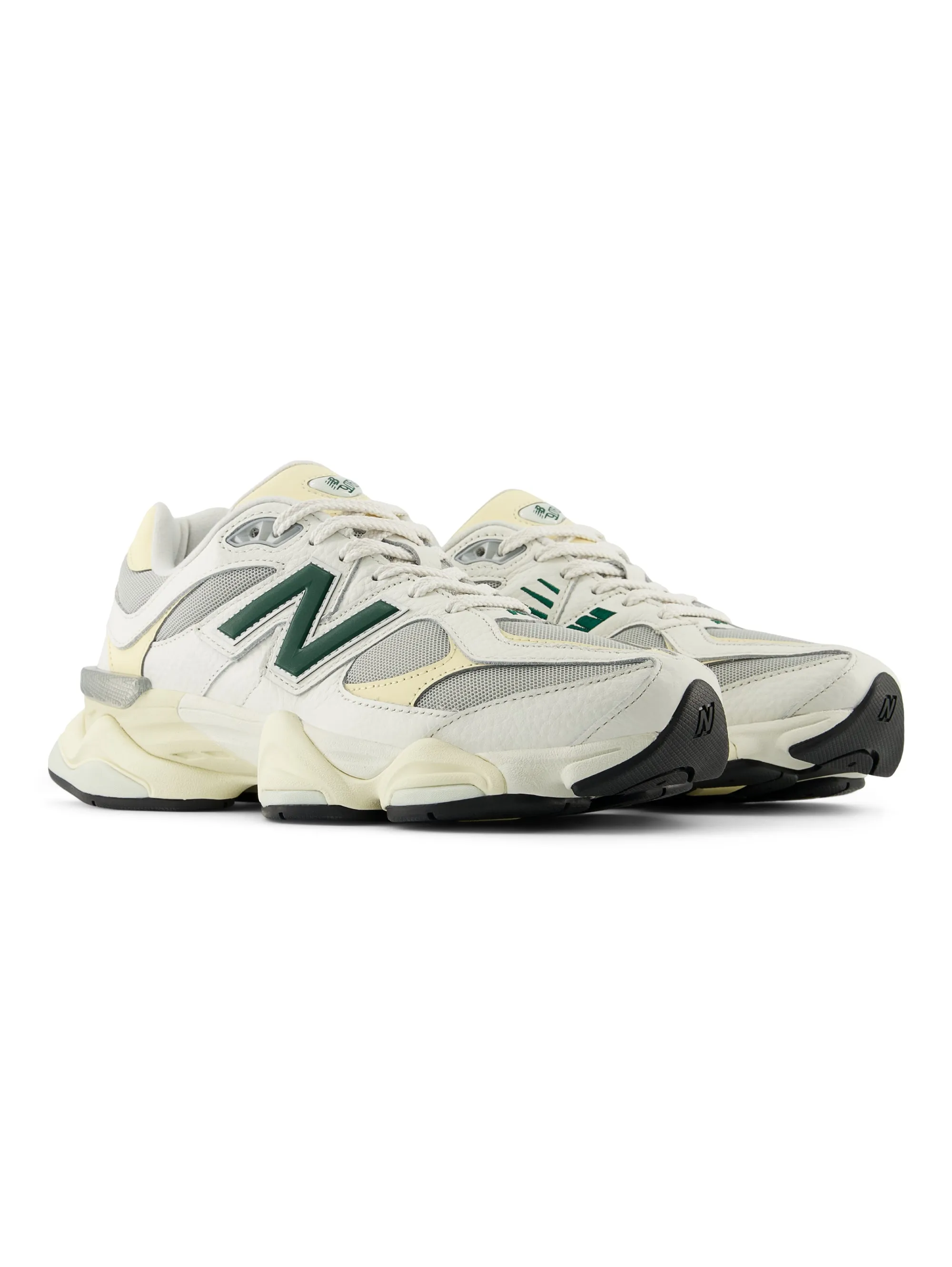 Sneakers da Donna Futuristica 9060 Bianco/Crema