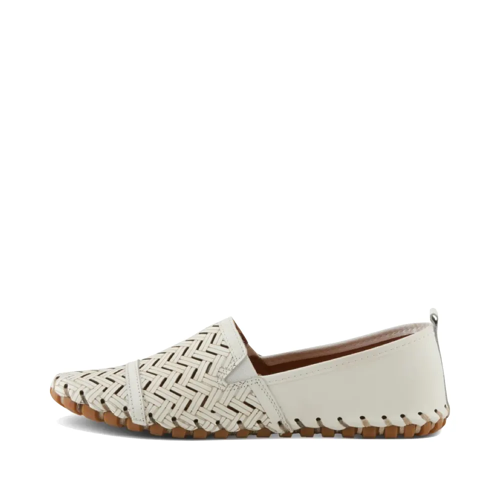 Spring Step Women's Kapri Slip On Flat in White