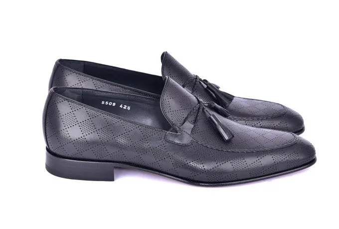 Style: 5509-Black