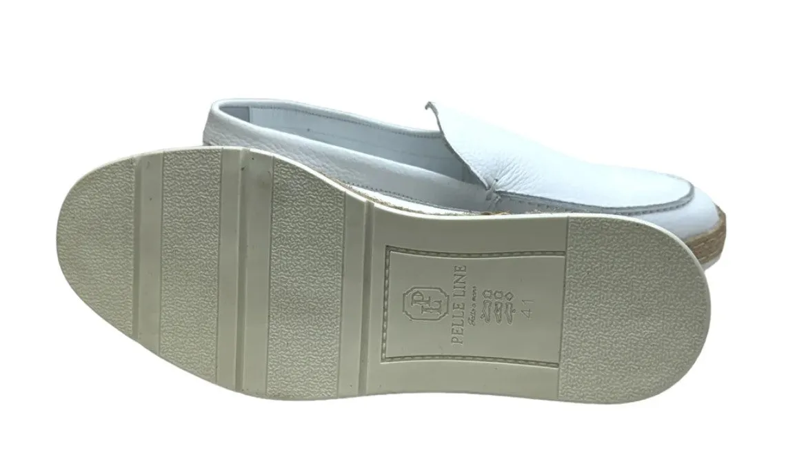 Style: Nuovo-White
