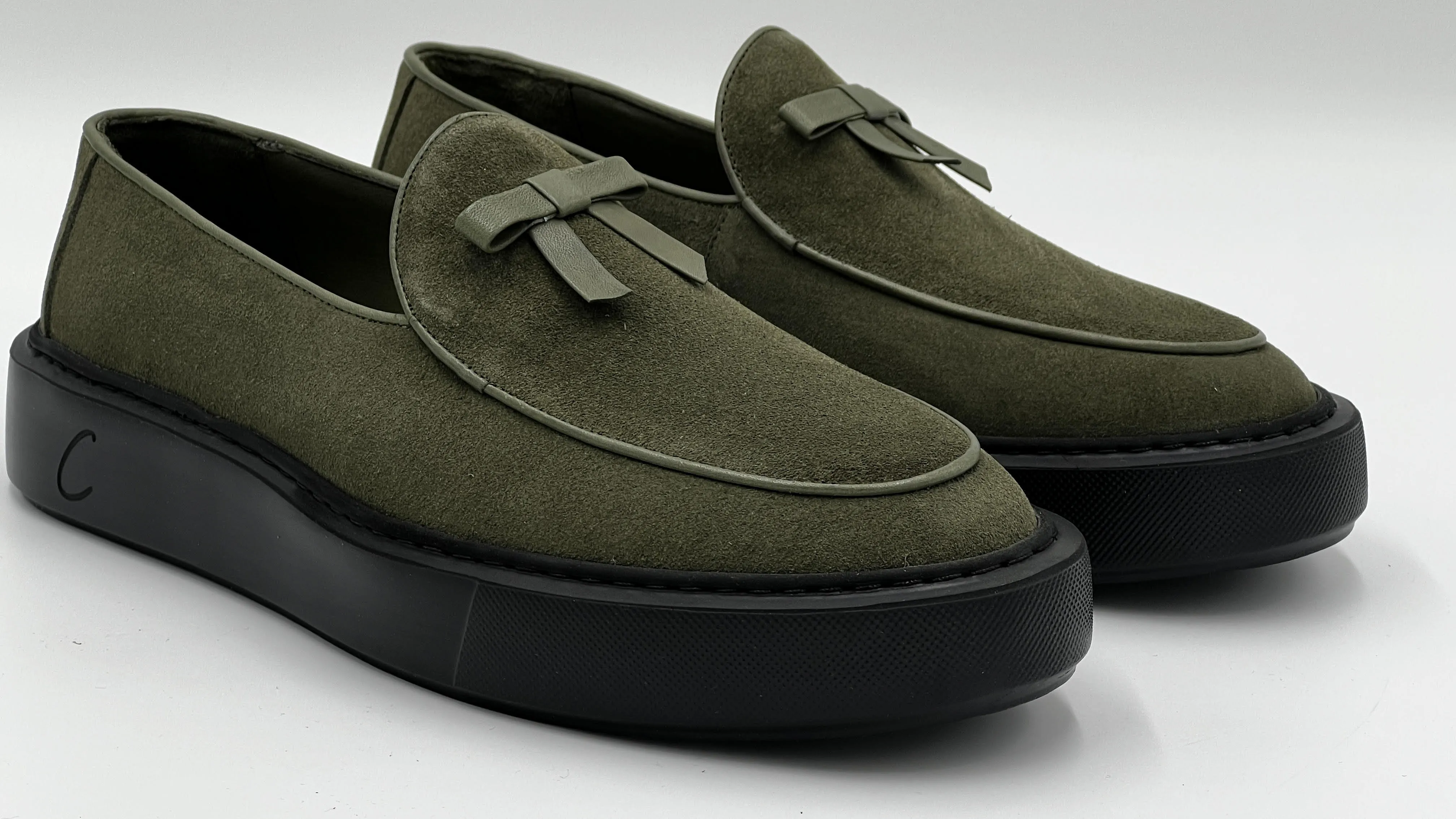 Style: S8856-Green