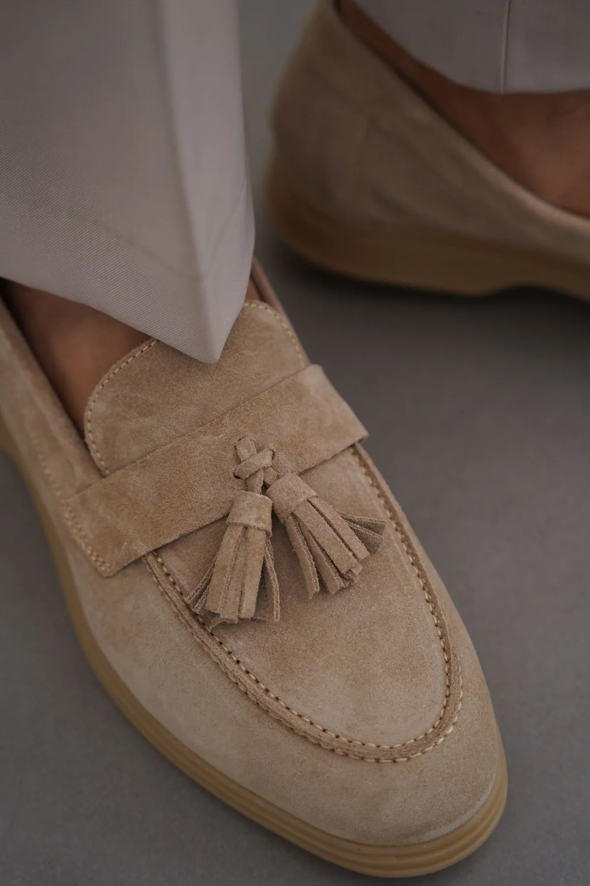 SUEDE LEATHER TASSEL LOAFERS