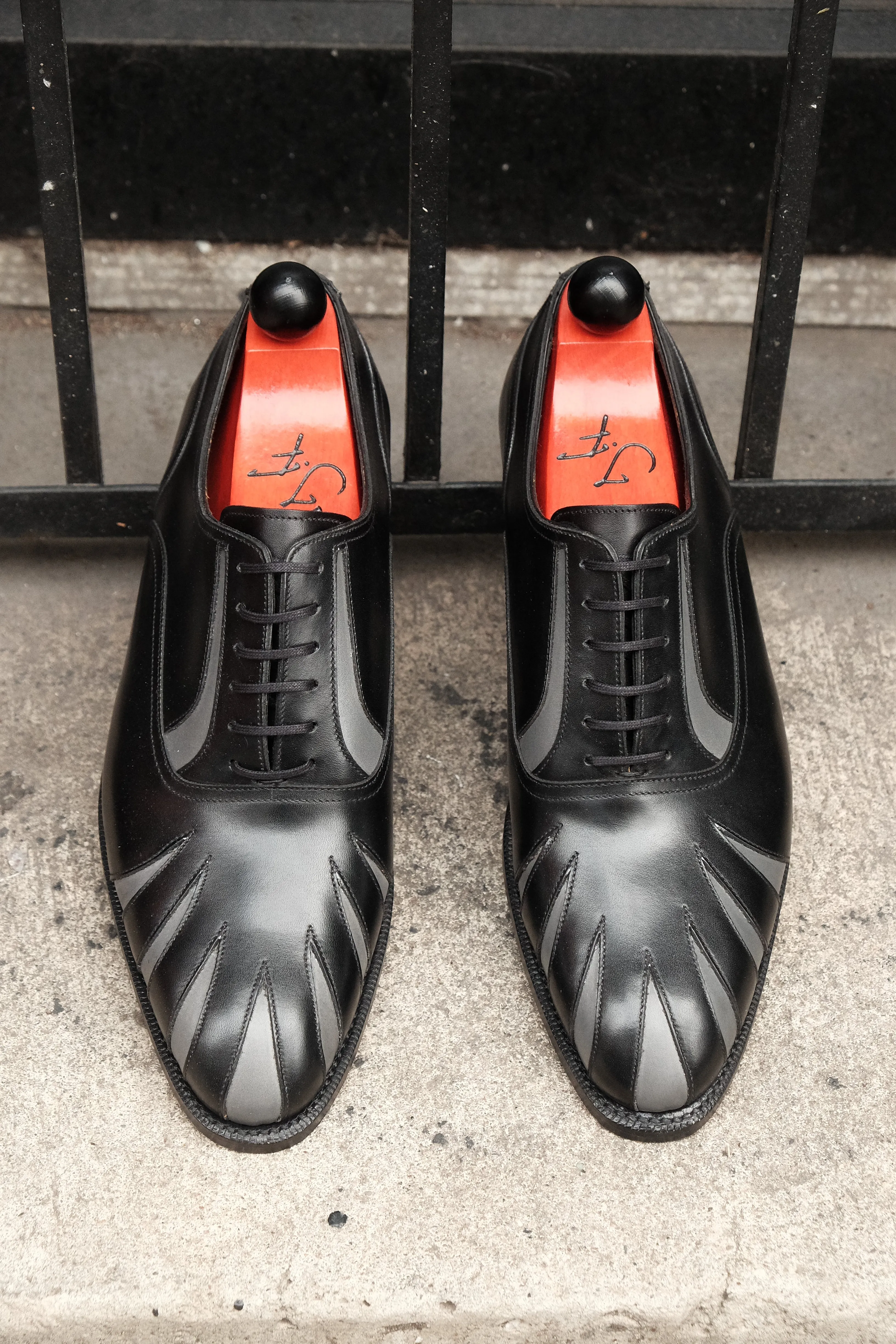 Tiger's Claw - MTO - Black Calf / Dark Grey Calf - NGT Last - Single Leather Sole
