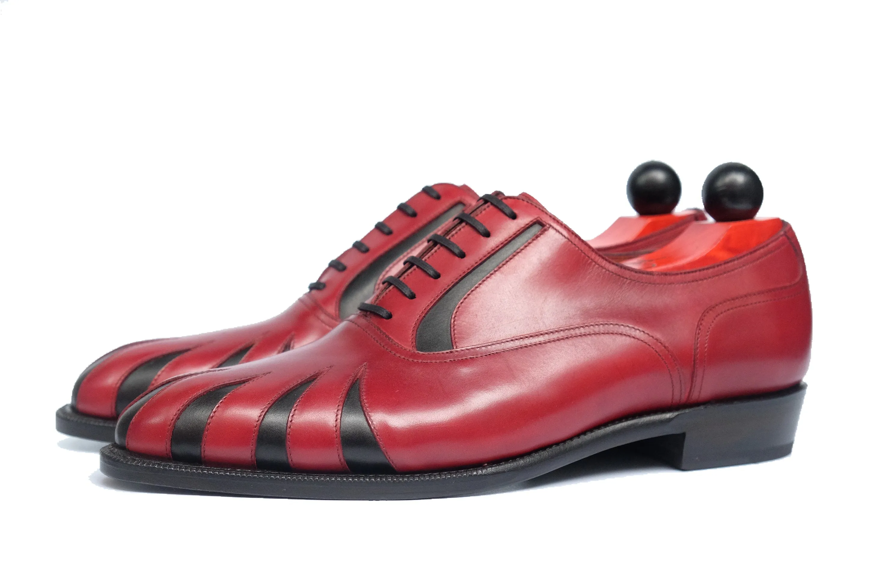 Tiger's Claw - MTO - Burgundy Calf / Black Calf - NGT Last - Single Leather Sole