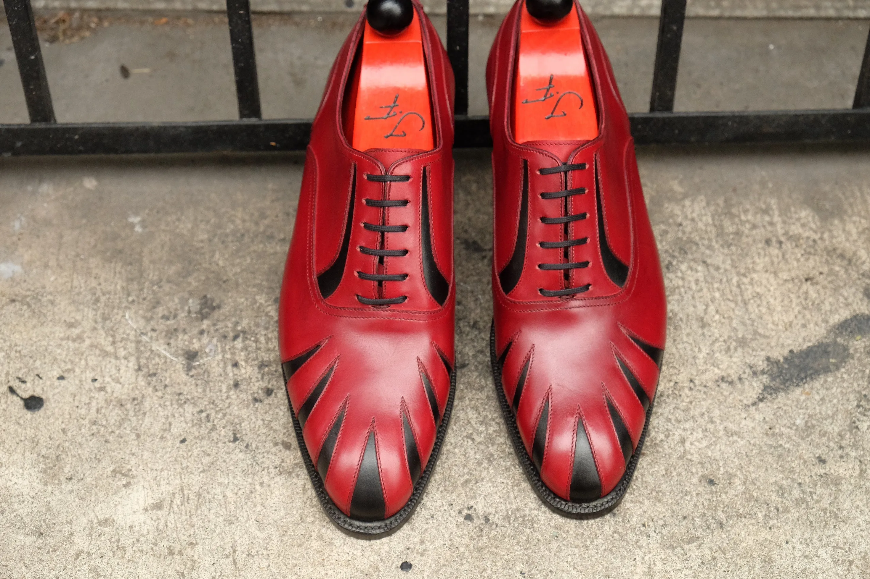 Tiger's Claw - MTO - Burgundy Calf / Black Calf - NGT Last - Single Leather Sole
