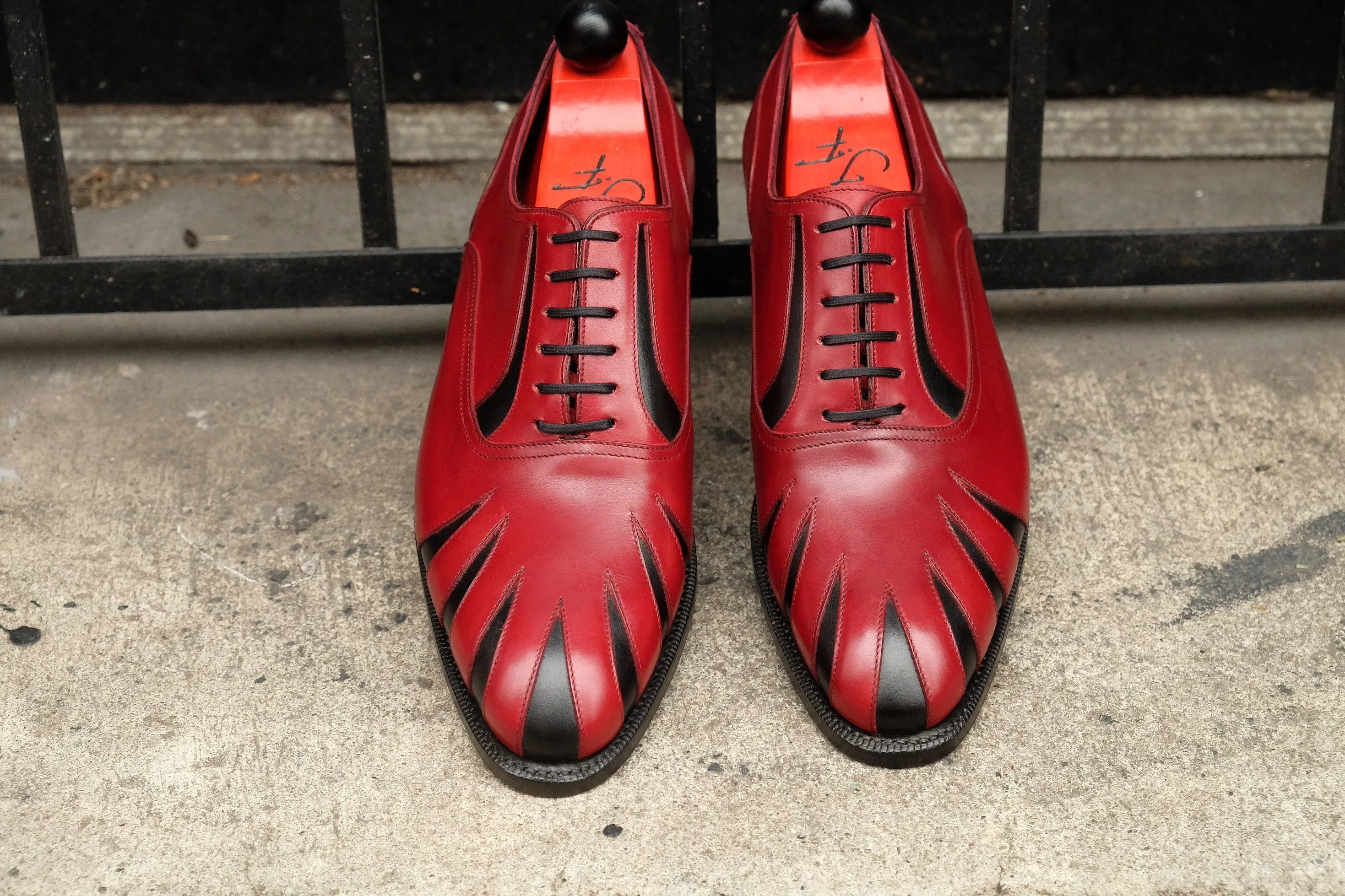 Tiger's Claw - MTO - Burgundy Calf / Black Calf - NGT Last - Single Leather Sole