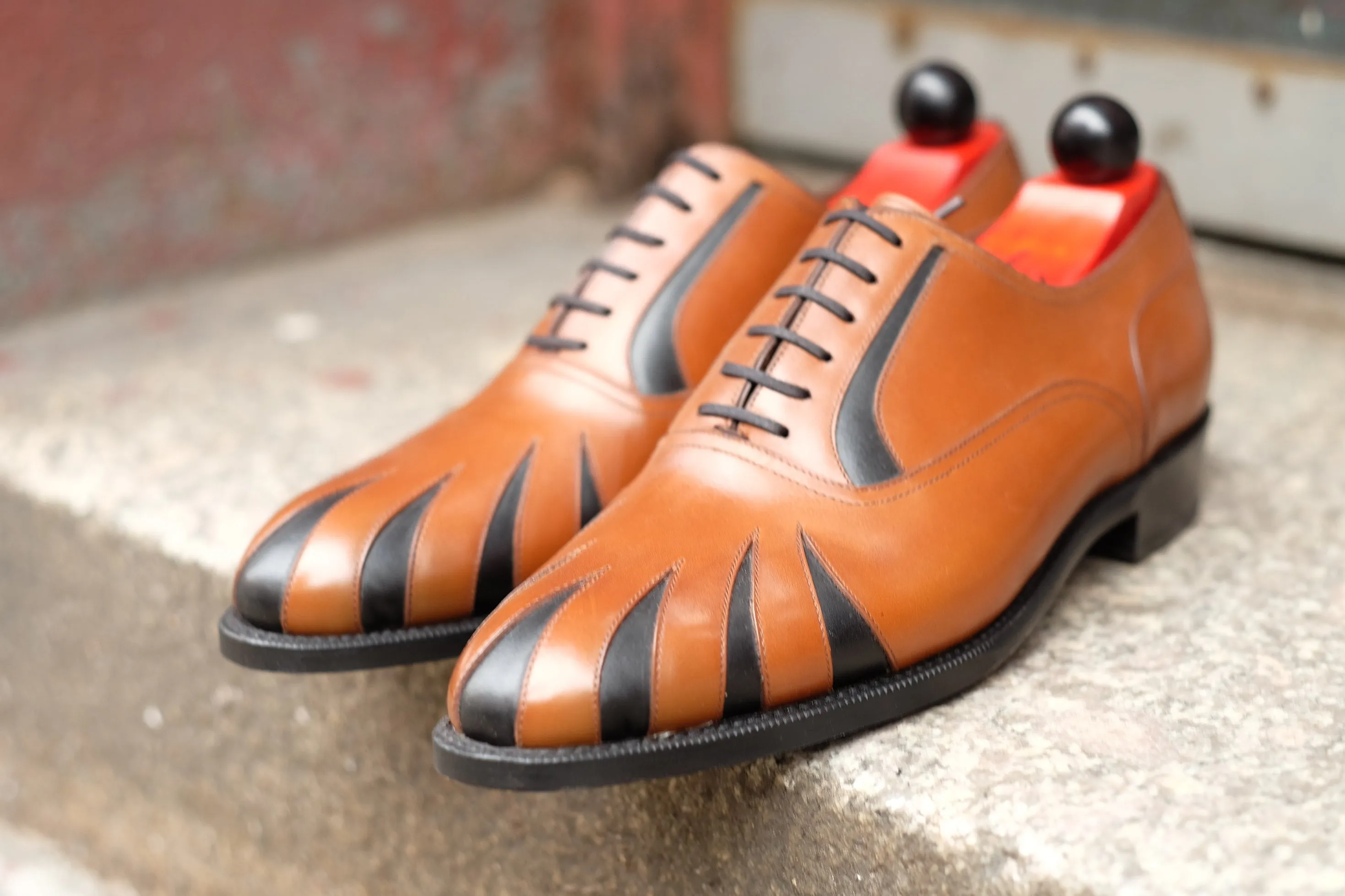 Tiger's Claw - MTO - Maple Calf / Black Calf - NGT Last - Single Leather Sole
