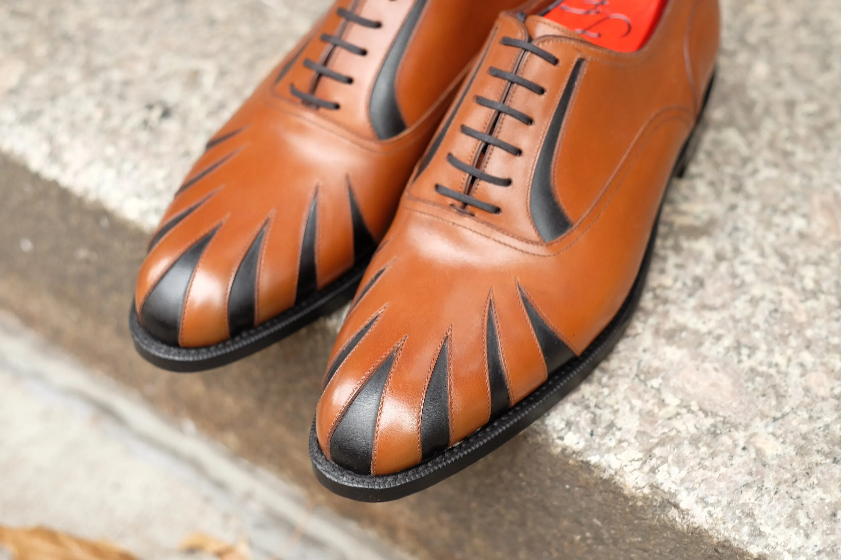 Tiger's Claw - MTO - Maple Calf / Black Calf - NGT Last - Single Leather Sole