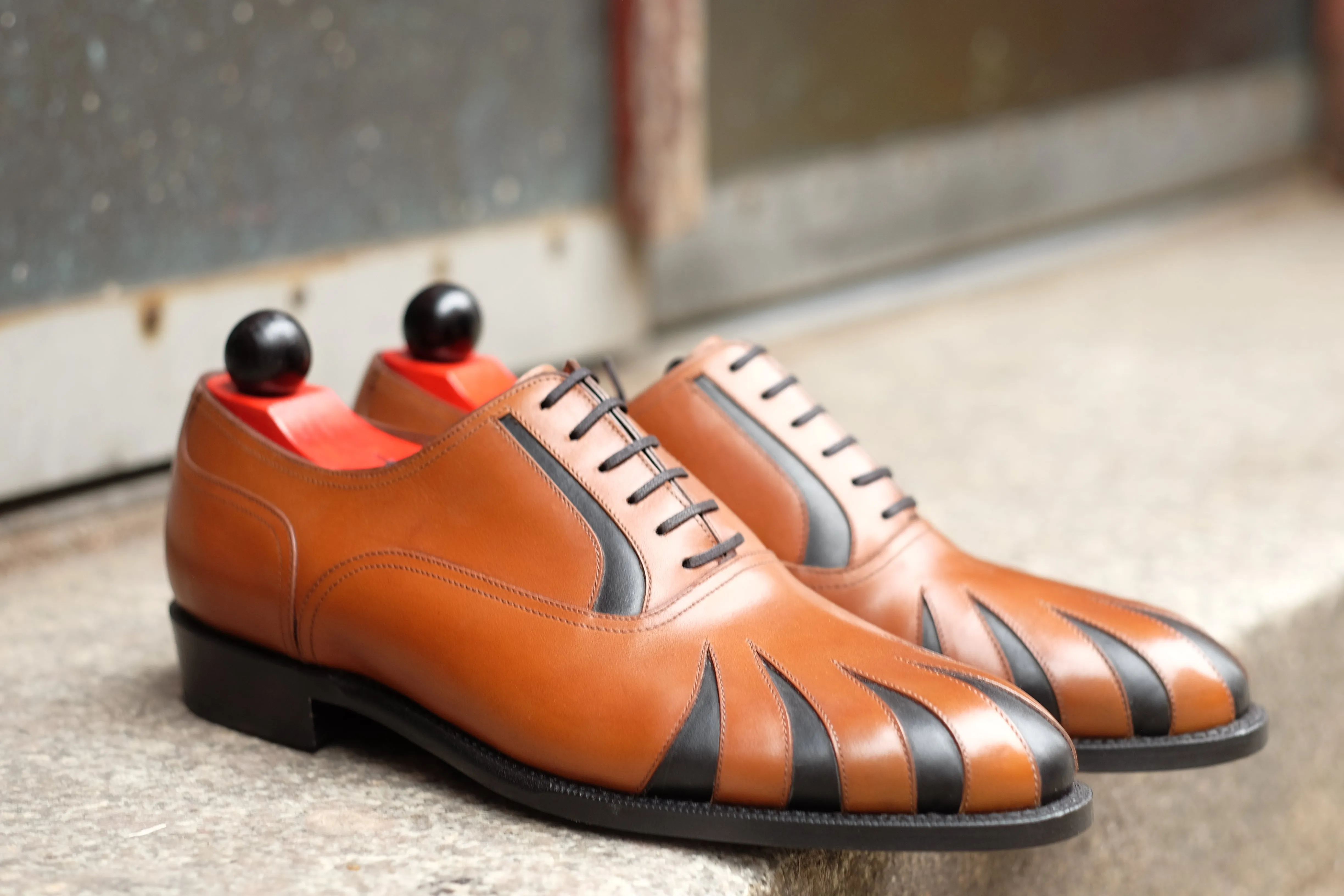 Tiger's Claw - MTO - Maple Calf / Black Calf - NGT Last - Single Leather Sole