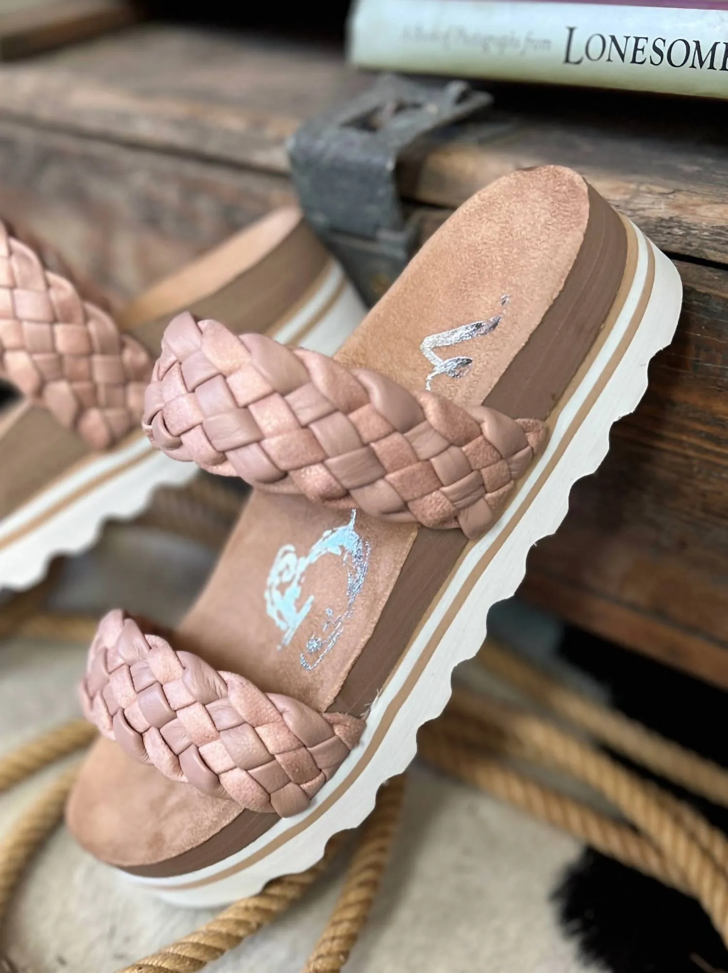 Women's Braidon Has Me Blushin' Platform Sandals In Brown