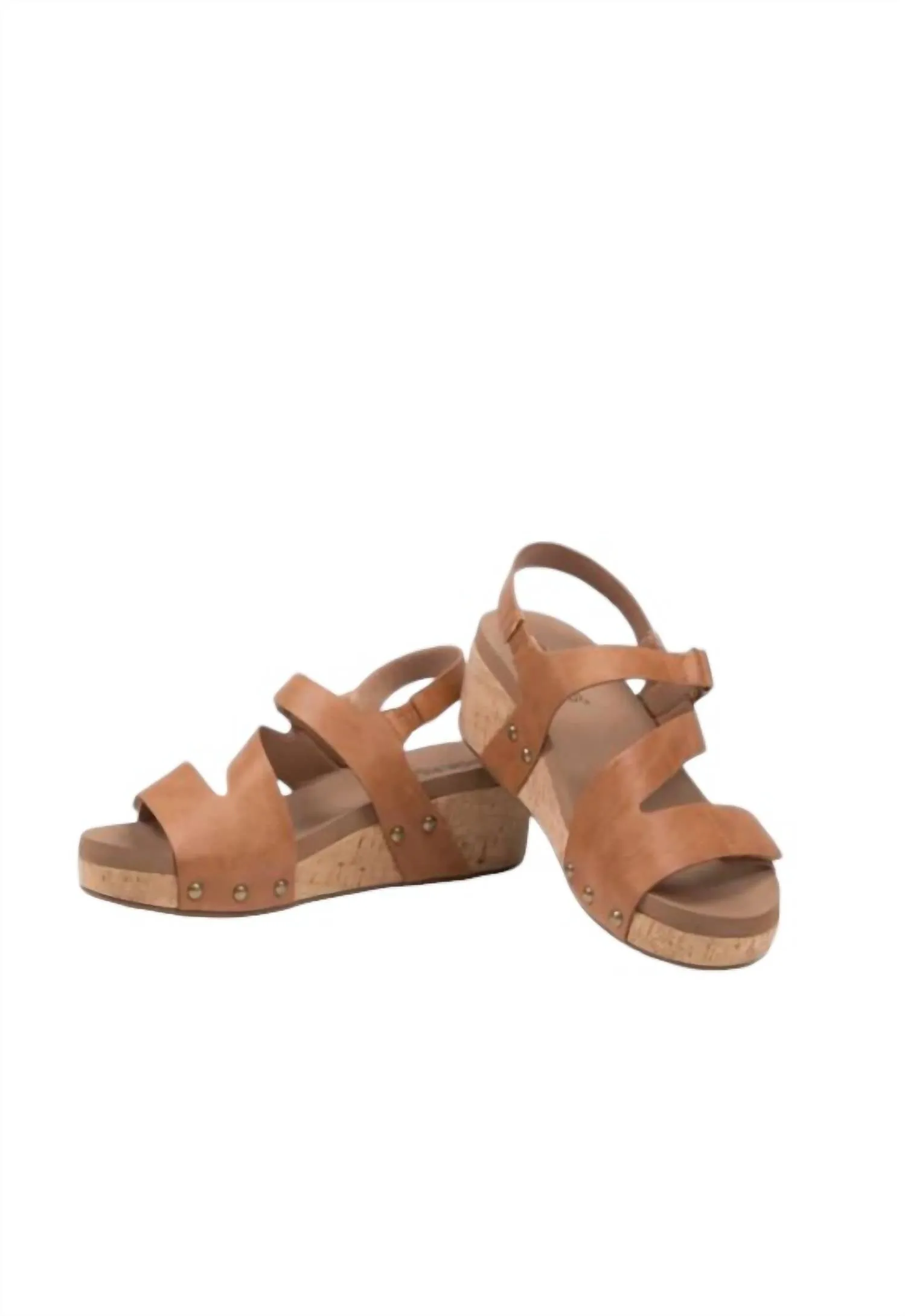 Women's "rain Check" Wedge In Cognac