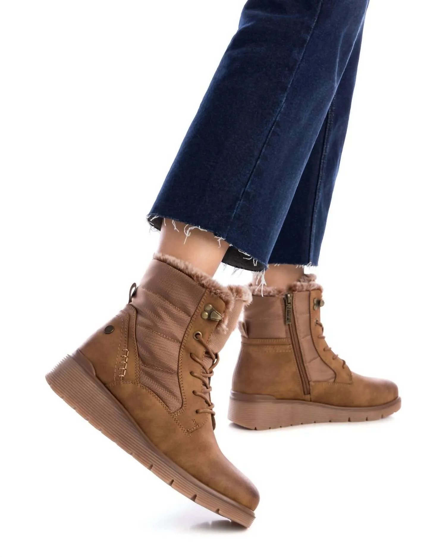 Women's Winter Booties In Camel
